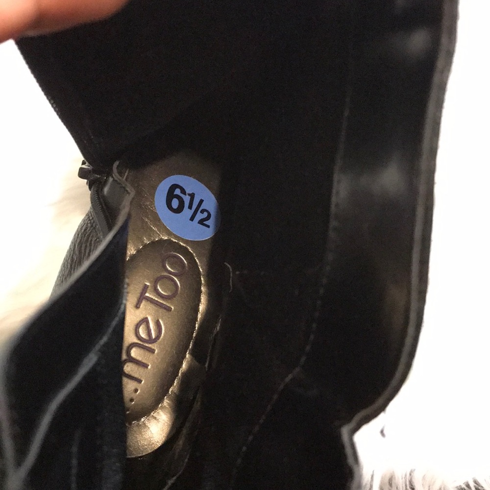 NWT Black leather ankle booties heel - Picture 6 of 7